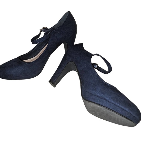 Gently Used Elara size 8.5 Blue Suede strappy Pumps 3.5 inch heel - Picture 11 of 11